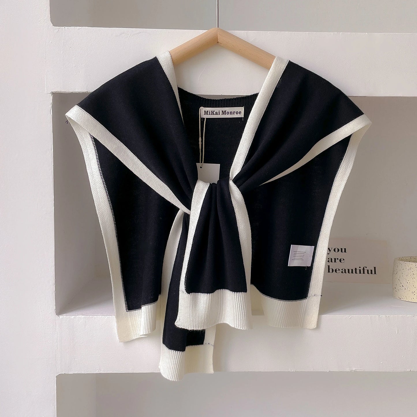 "Nara" - The Chic "One size fits all" Shawl